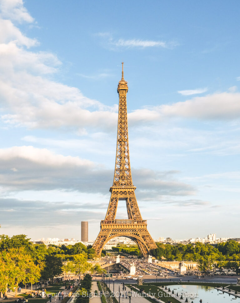 Bonjour, Paris!